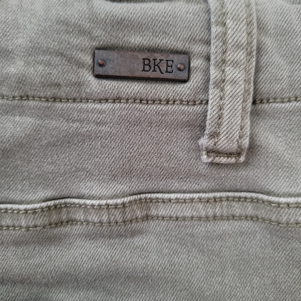 BKE Women's Straight Leg Pants in Olive